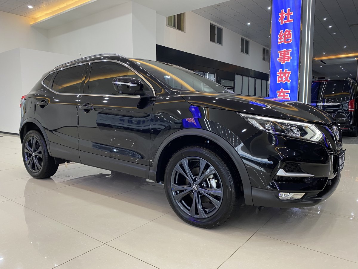 日產(chǎn) 逍客  2022款 2.0L CVT XV Prem逍?夜版圖片