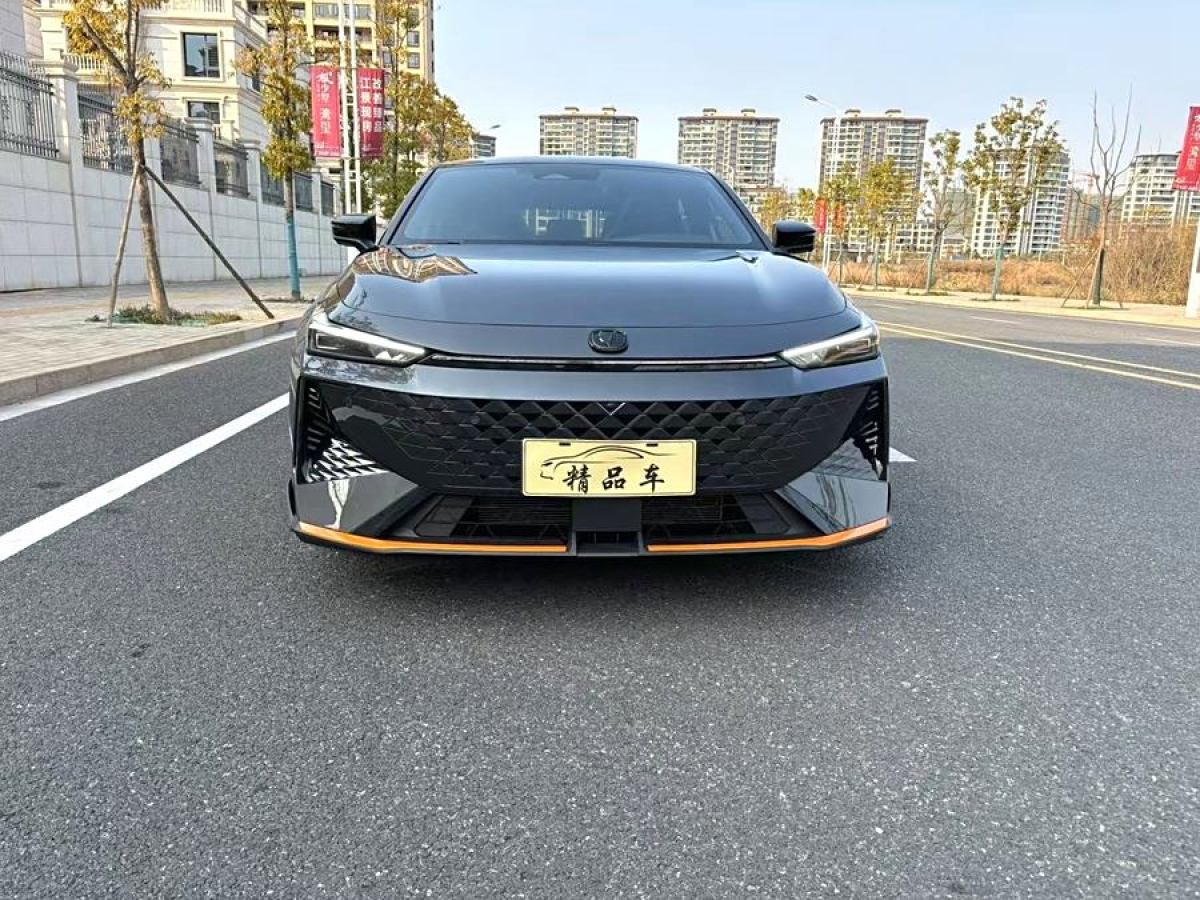 長安 長安UNI-V  2024款 1.5T 尊貴運動型圖片