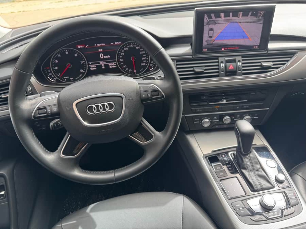 奧迪 奧迪A4L  2018款 30周年年型 30 TFSI 進(jìn)取型圖片