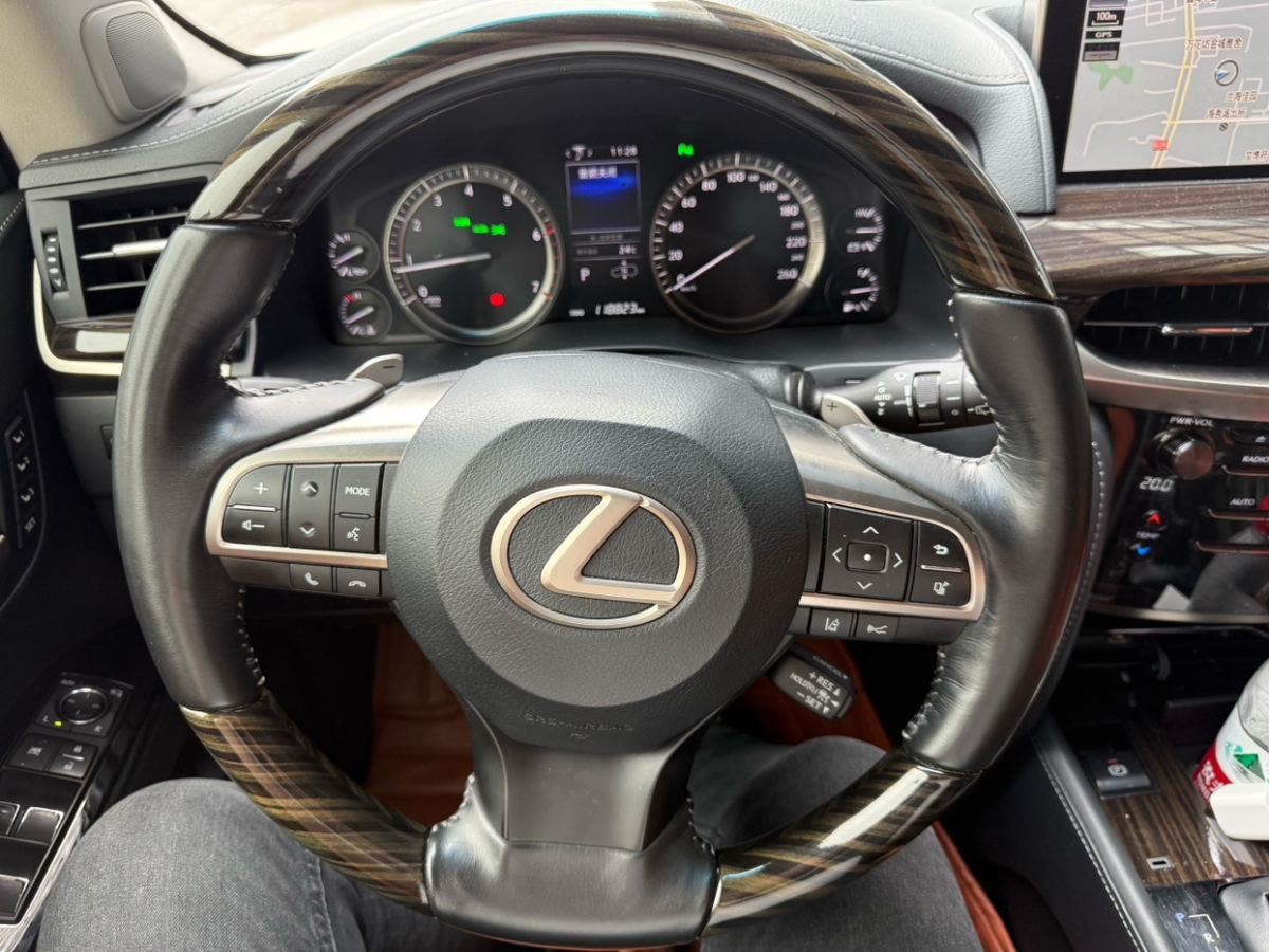 雷克薩斯 LX  2019款 570 巔峰特別版圖片