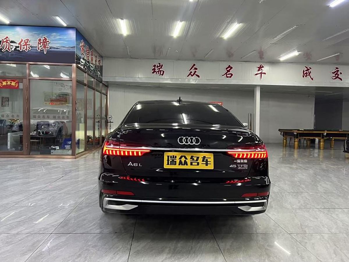 奧迪 奧迪A6L  2023款 改款 45 TFSI quattro 臻選動感型圖片