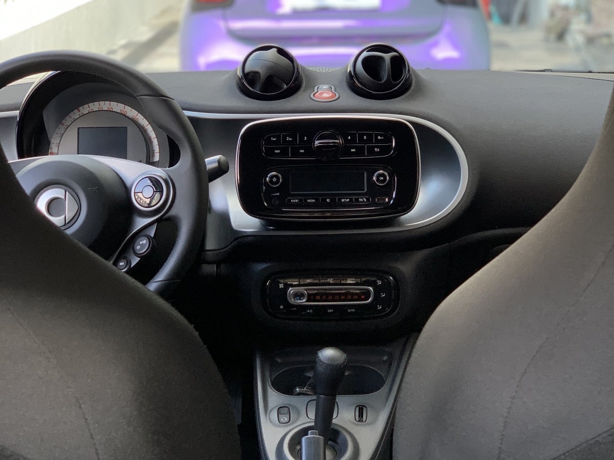 smart fortwo  2011款 1.0 MHD 硬頂激情版圖片