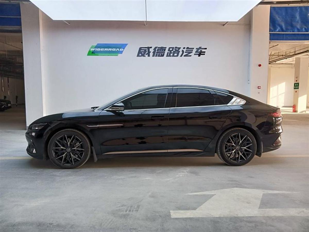 比亞迪 漢  2022款 EV 創(chuàng)世版 610KM四驅(qū)尊享型圖片