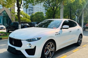 Levante 瑪莎拉蒂 3.0T Modena
