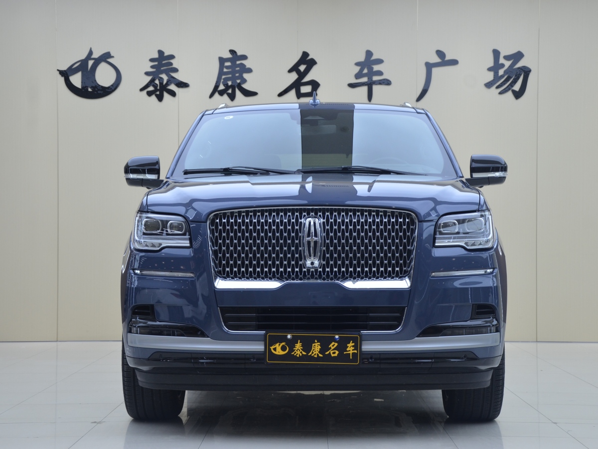 林肯 領(lǐng)航員  2022款 3.5T 尊耀版圖片