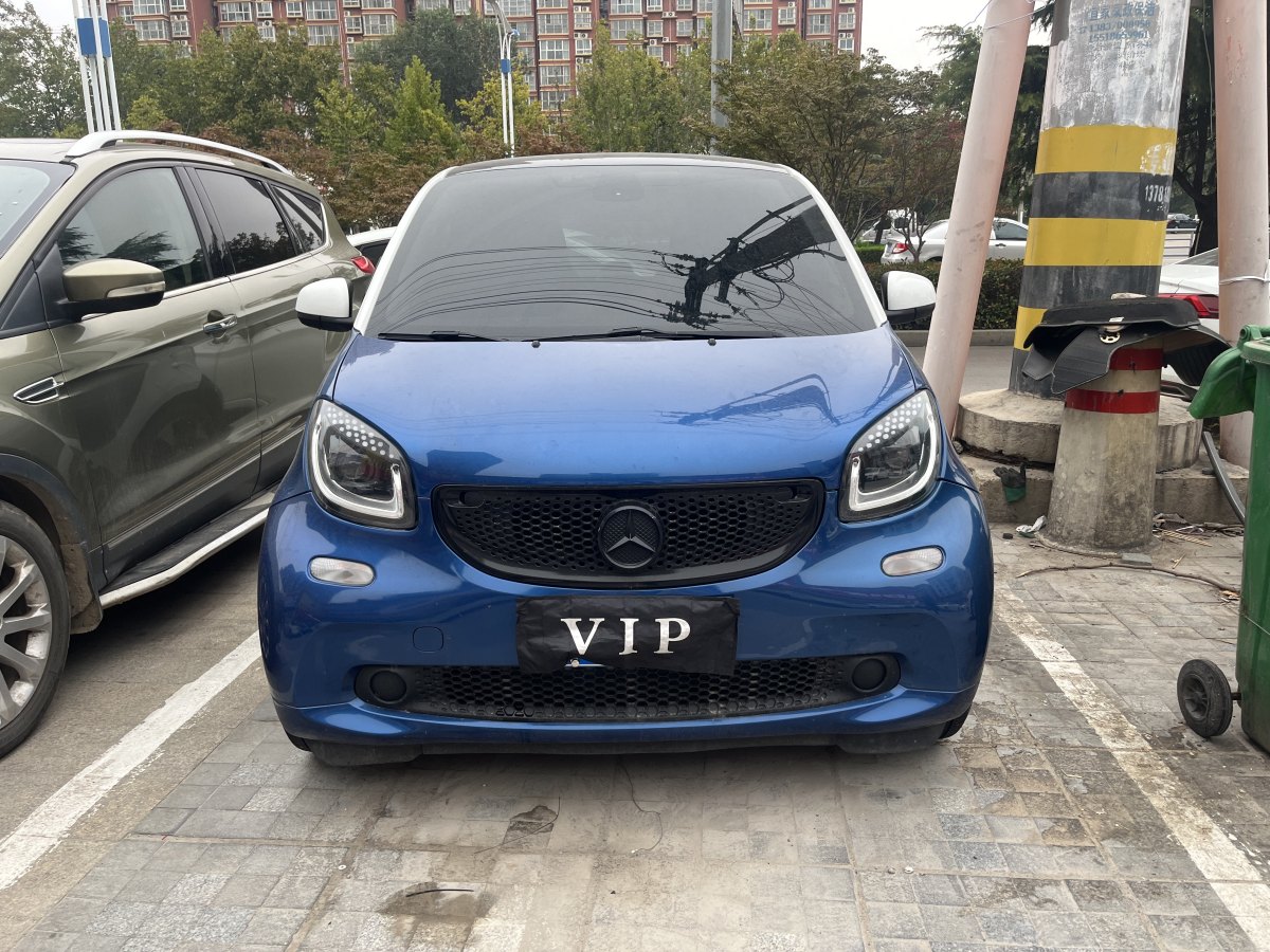 2018年7月smart fortwo  2015款 1.0L 52千瓦硬頂靈動(dòng)版