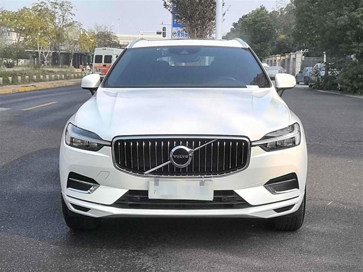 2020年11月沃爾沃 XC60  2021款 T5 四驅(qū)智遠(yuǎn)豪華版