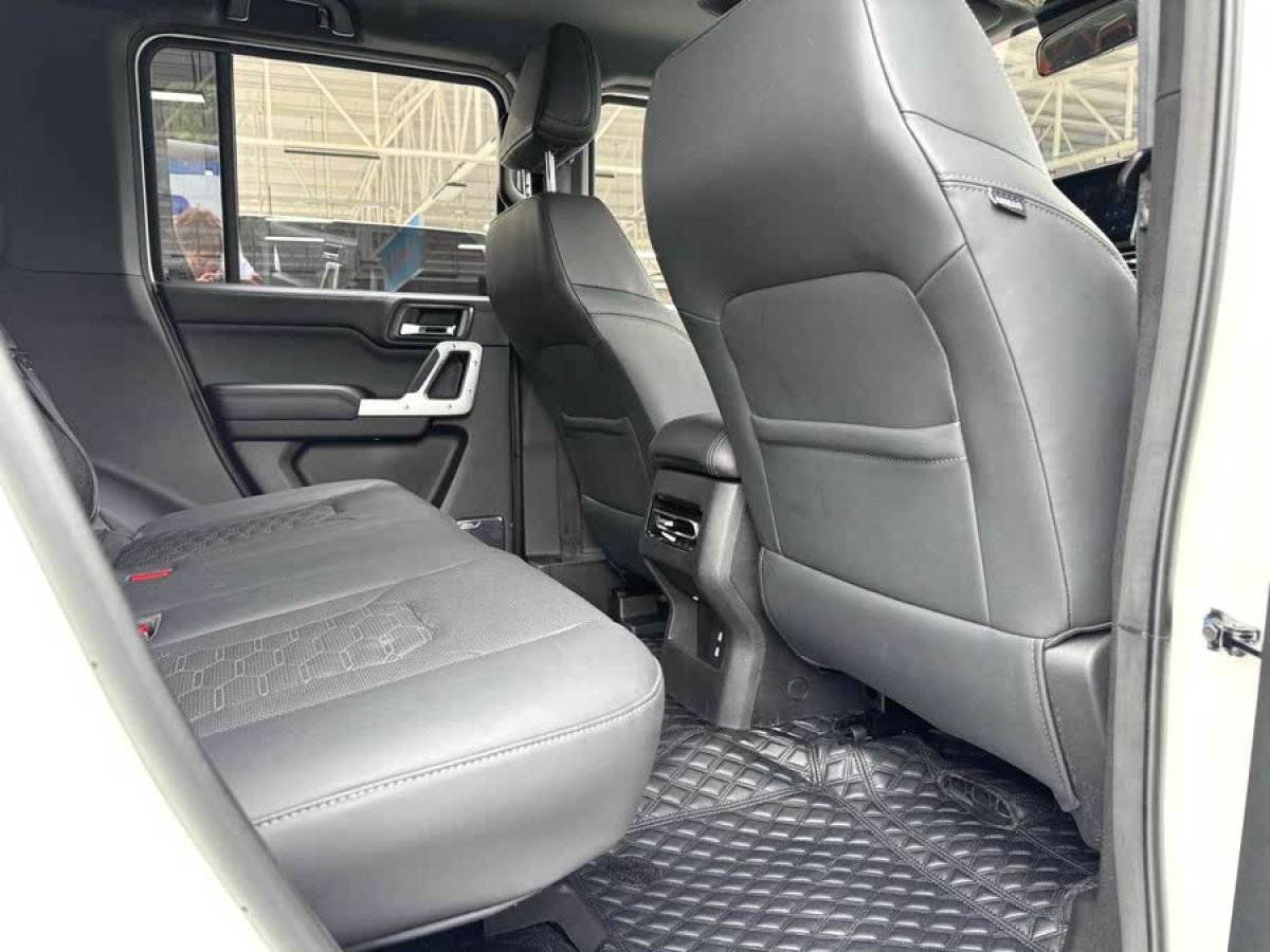 MINI COUNTRYMAN  2017款 1.5T COOPER 探險(xiǎn)家圖片