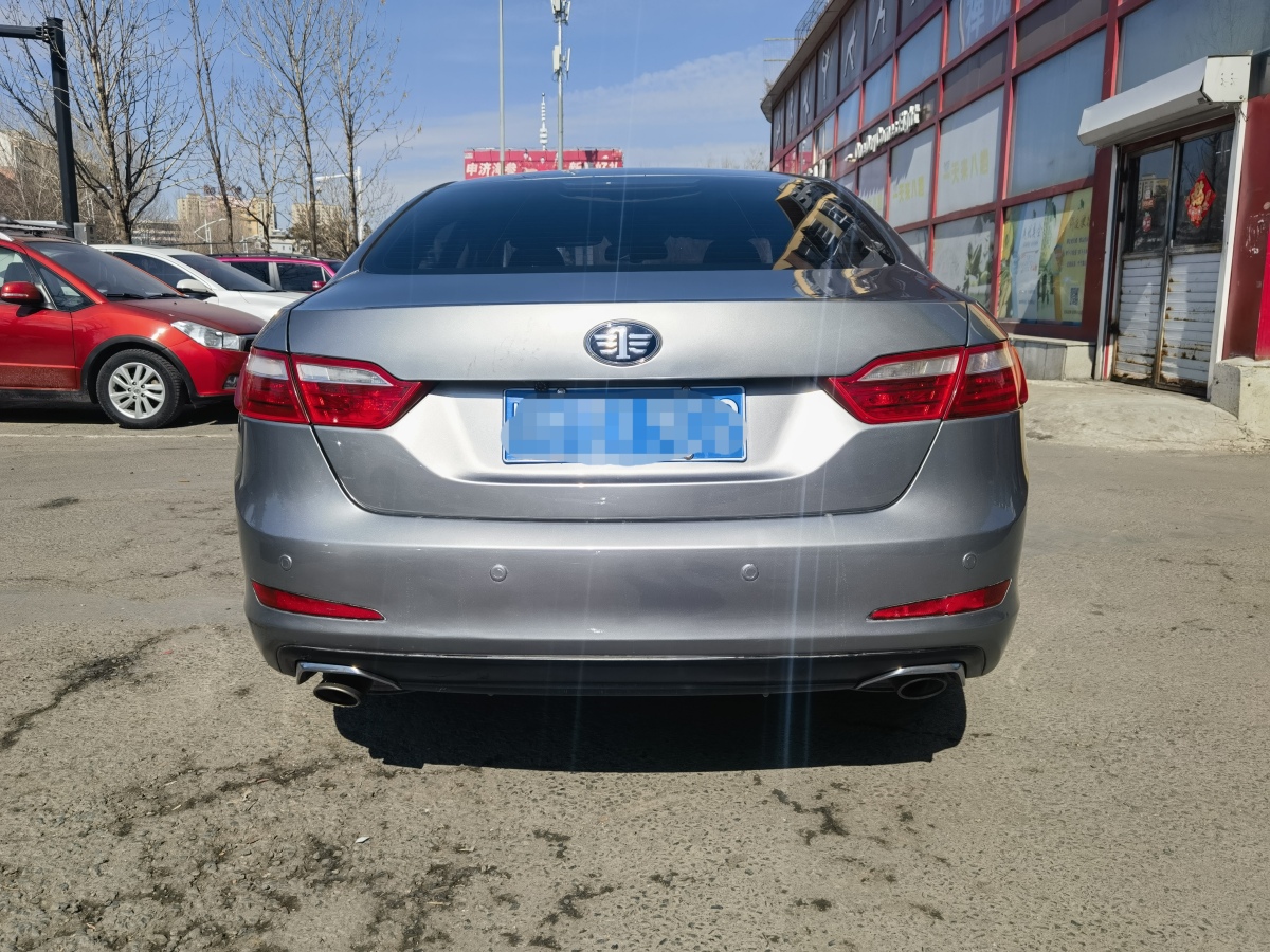 奔騰 B70  2014款 2.0L 自動豪華型圖片