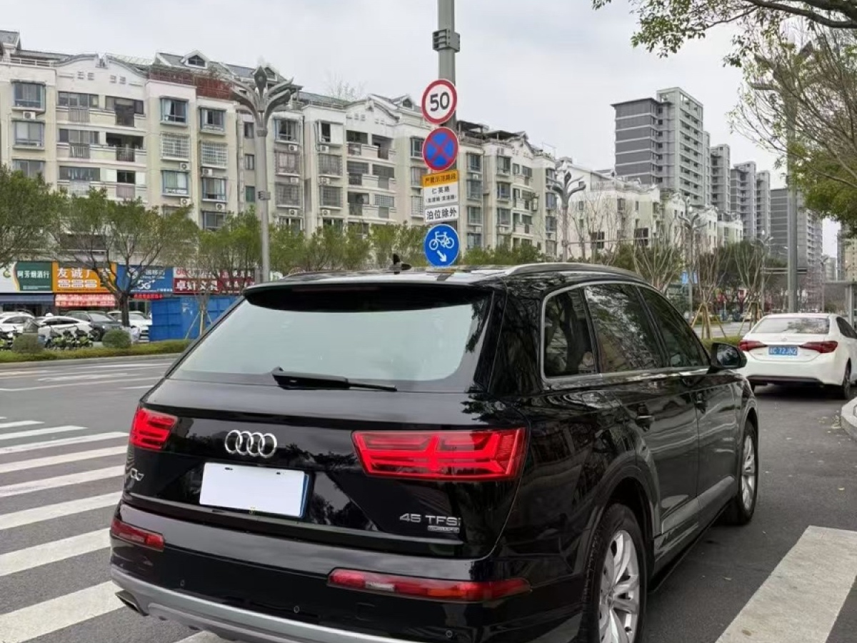 奧迪 奧迪Q7  2018款 40 TFSI 舒適型圖片