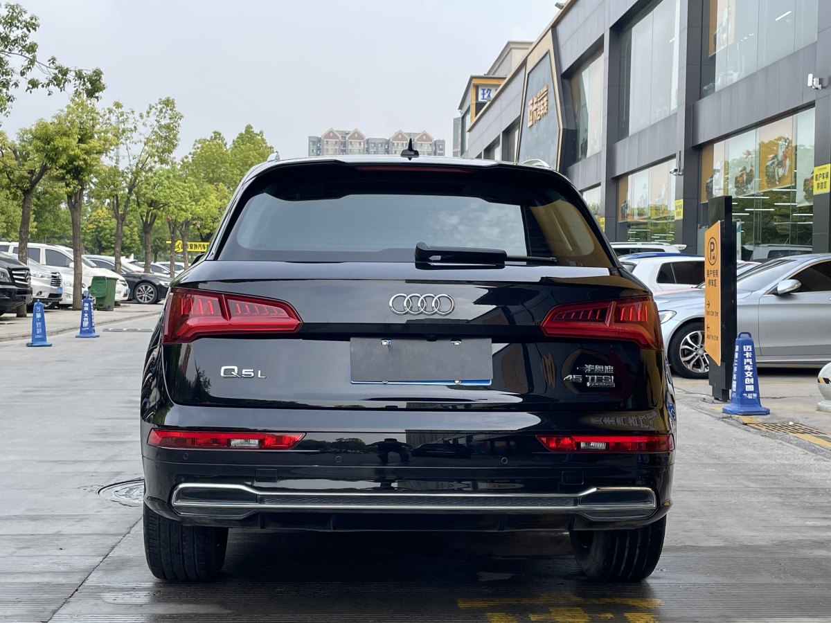 2019年12月奧迪 奧迪Q5L  2020款 45 TFSI 尊享時尚型