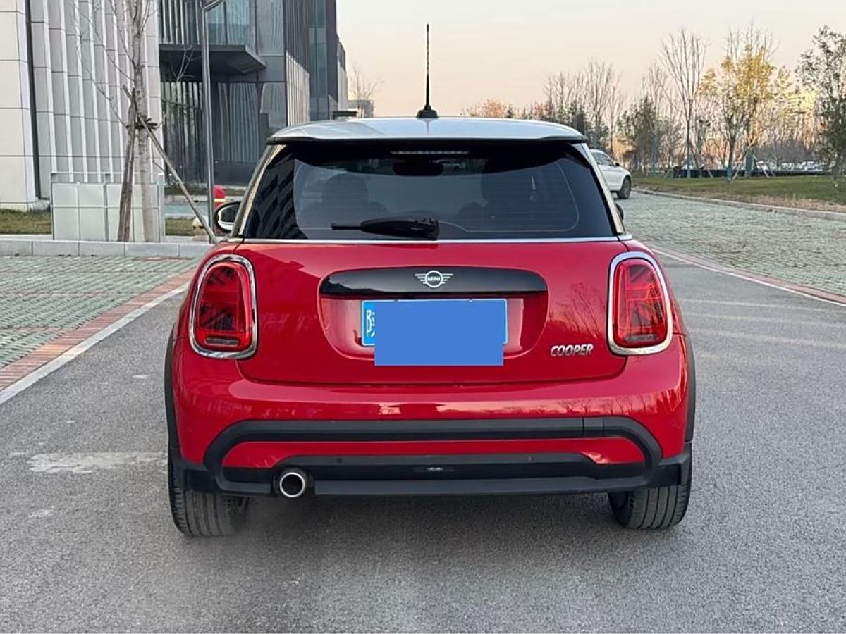 MINI MINI  2022款 改款 1.5T COOPER 經(jīng)典派圖片