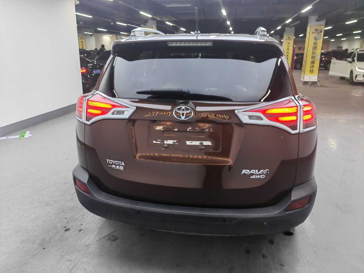 豐田 RAV4榮放  2013款 2.5L 自動(dòng)四驅(qū)尊貴版圖片