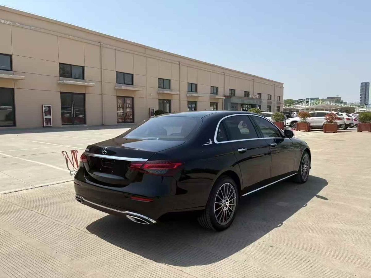 奔馳 奔馳E級  2021款 E 300 L 豪華型圖片
