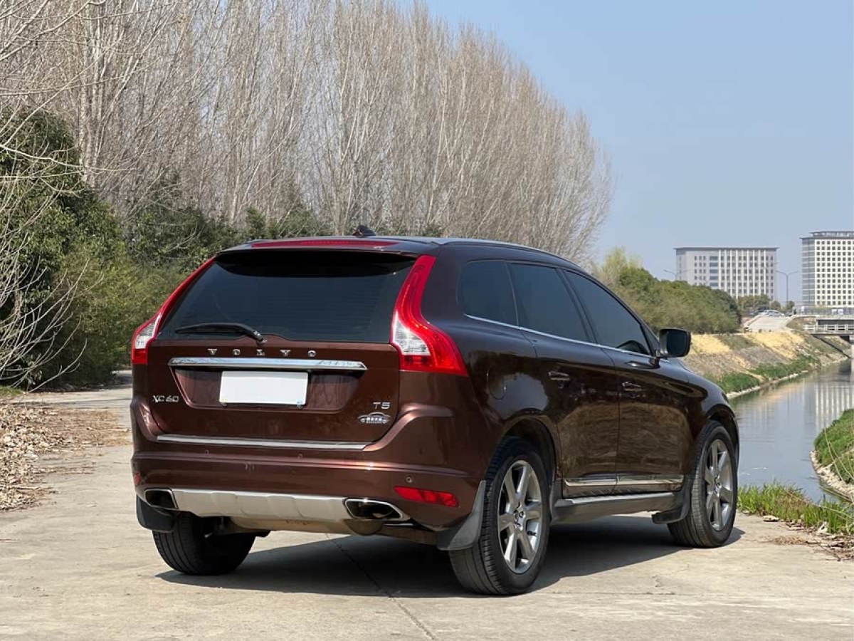沃爾沃 XC60  2015款 T5 AWD 智馭版圖片