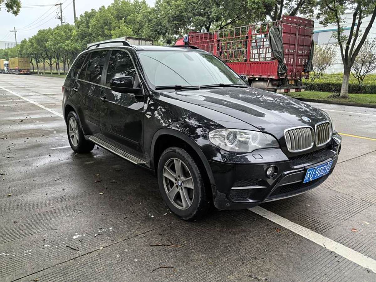 寶馬 寶馬X5  2011款 xDrive35i 領(lǐng)先型圖片