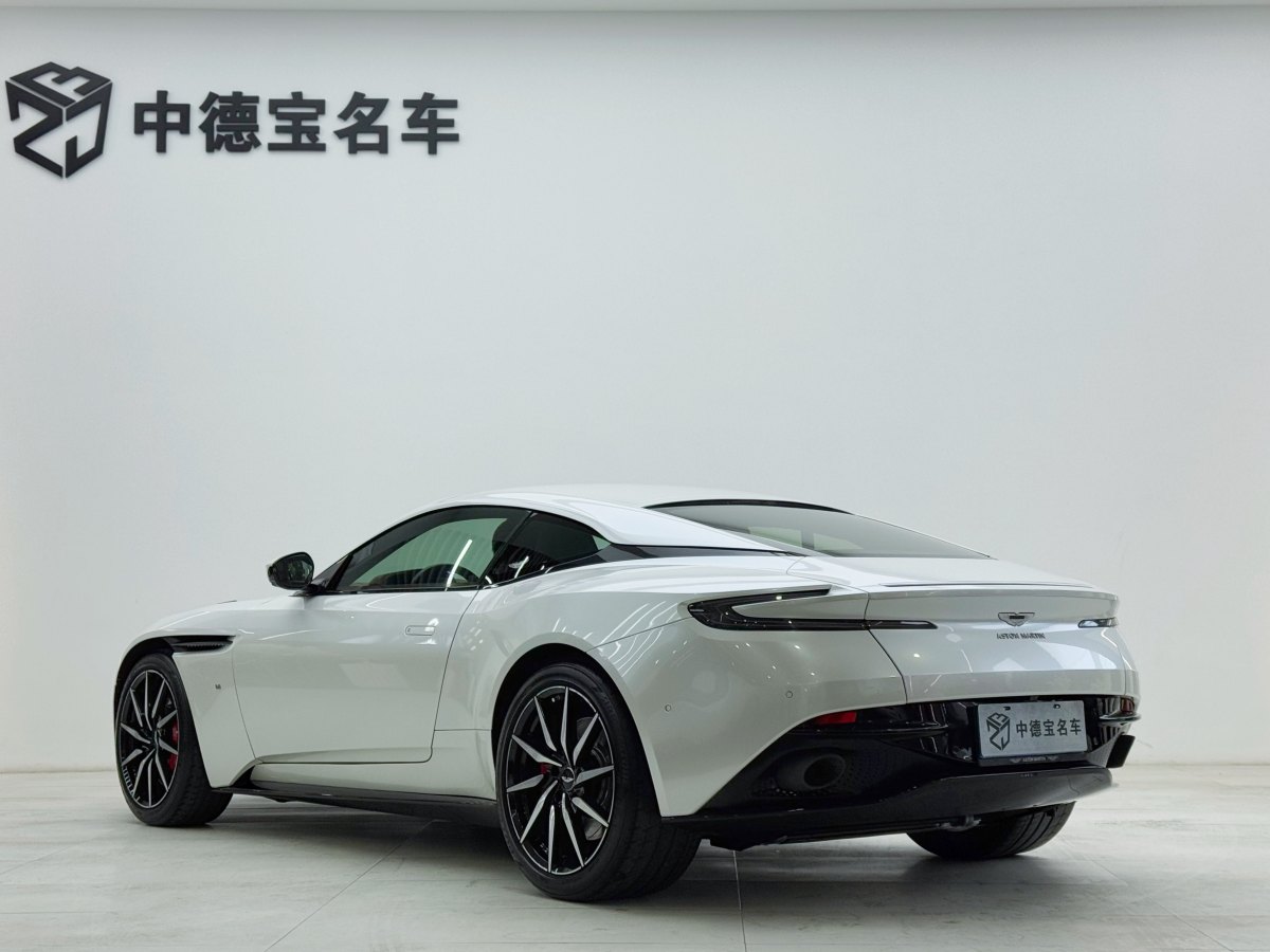 阿斯頓·馬丁 阿斯頓?馬丁DB11  2019款 4.0T V8 Coupe圖片