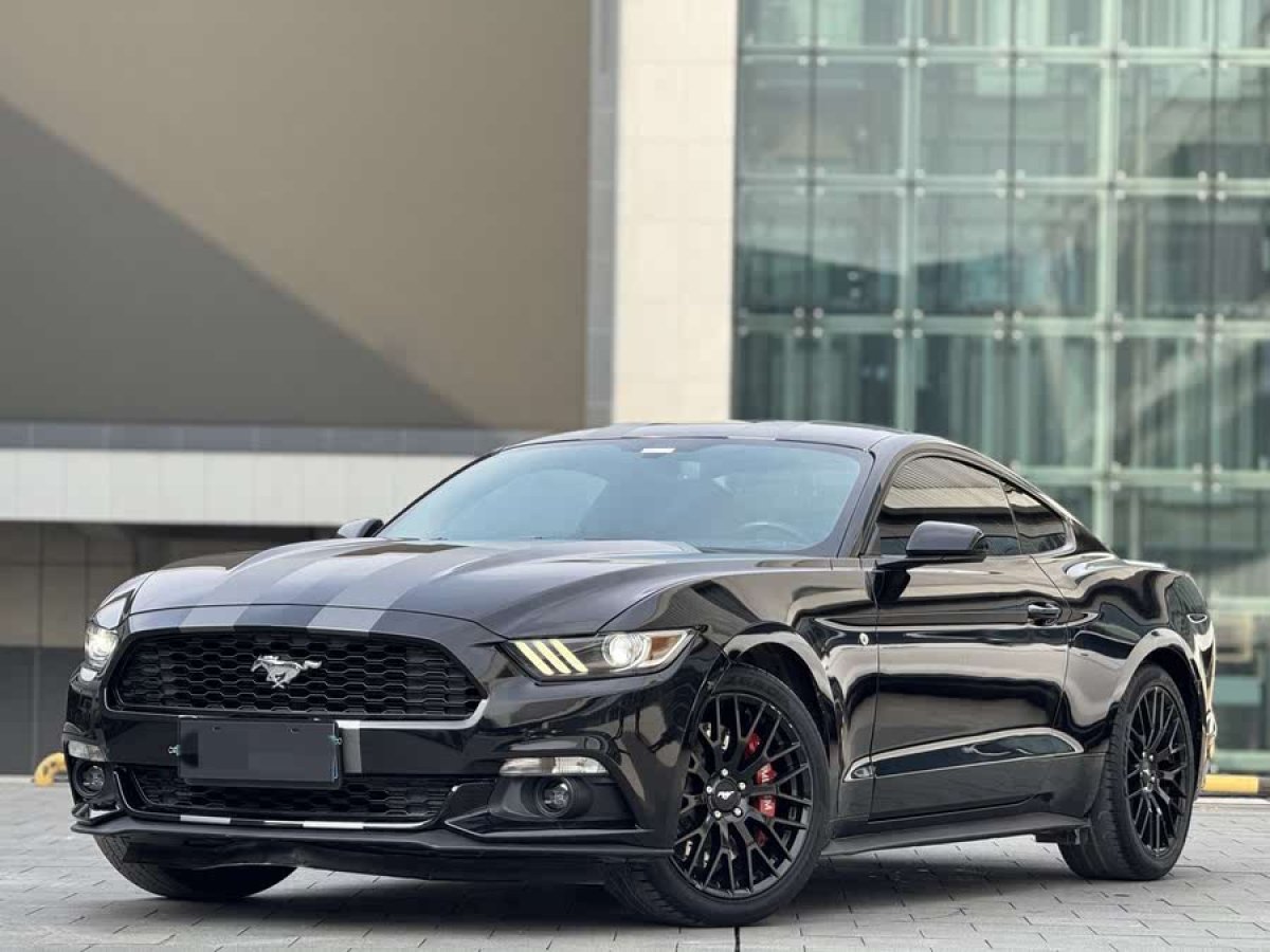 福特 Mustang  2016款 2.3T 運(yùn)動(dòng)版圖片