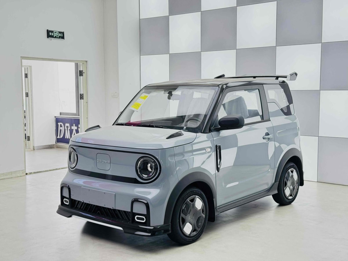 2024年12月吉利 熊貓mini  2024款 200km 熊貓卡丁