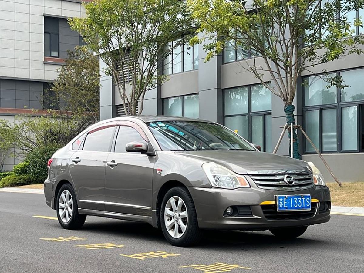 日產(chǎn) 軒逸  2009款 1.6XE 手動(dòng)舒適版圖片