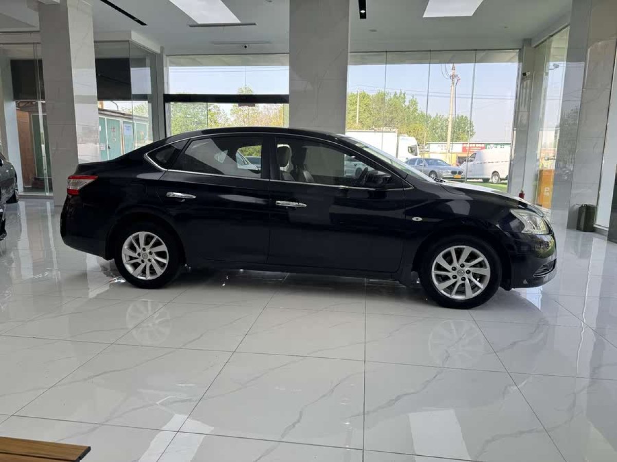 日產(chǎn) 軒逸  2012款 1.6XL CVT豪華版圖片