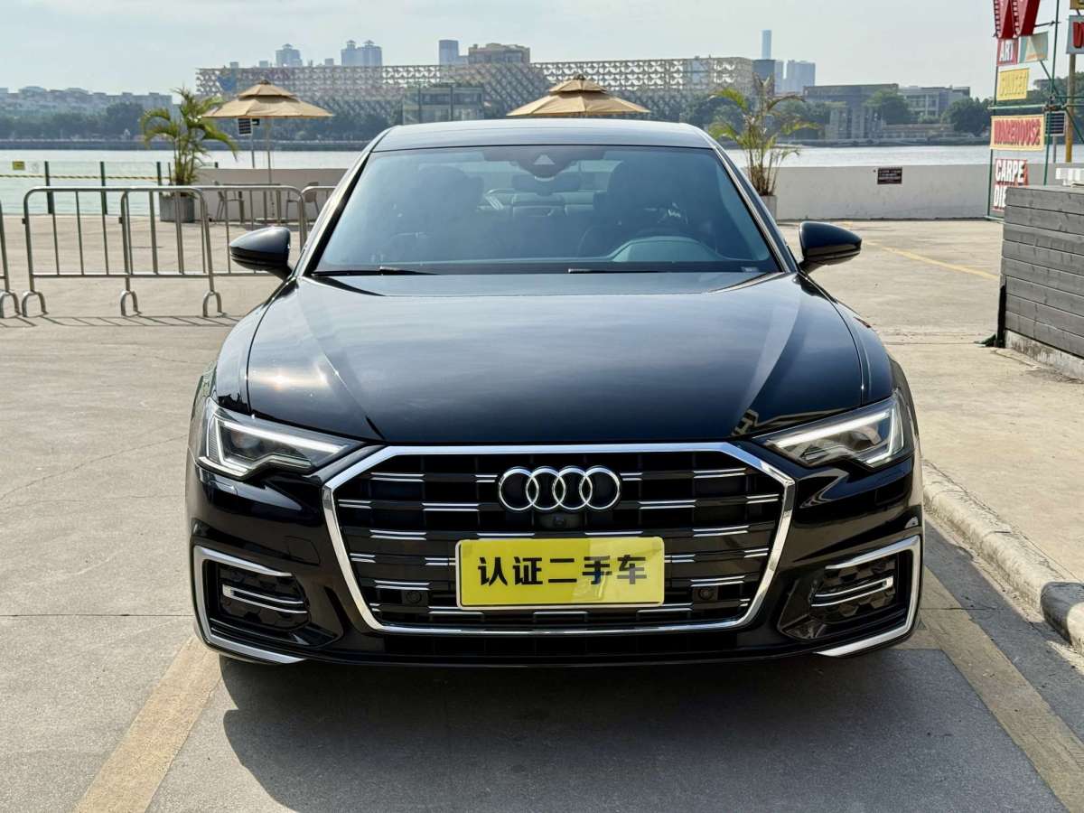 奧迪 奧迪A6L  2023款 改款 45 TFSI 臻選動感型圖片