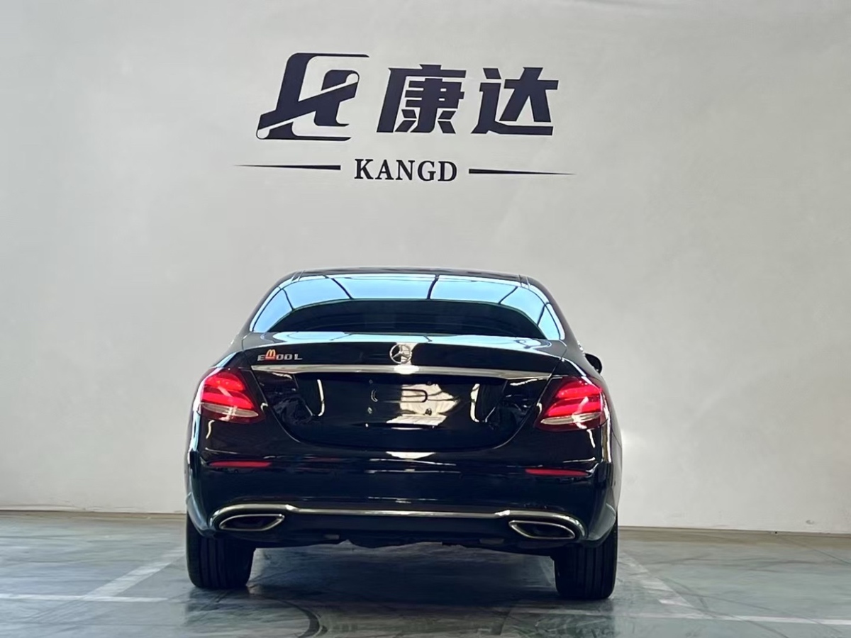 奔馳圖片