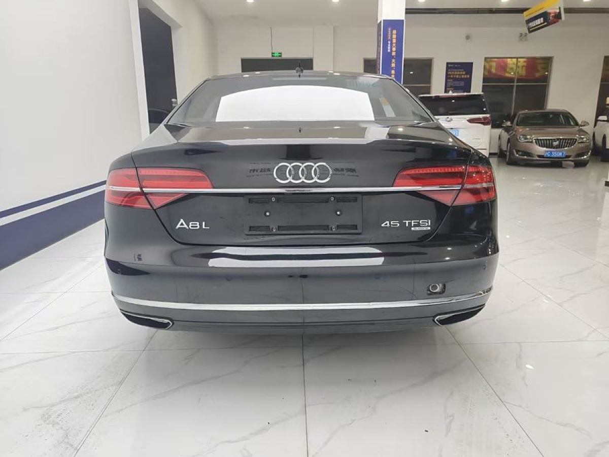 奧迪 奧迪A8  2014款 A8L 45 TFSI quattro豪華型圖片