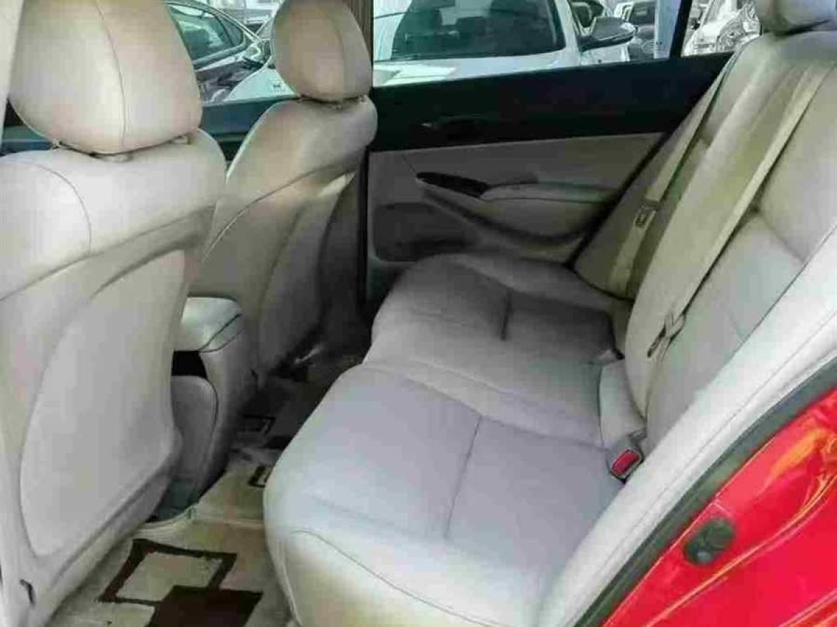 思銘 思銘  2015款 1.8L 自動豪華版圖片