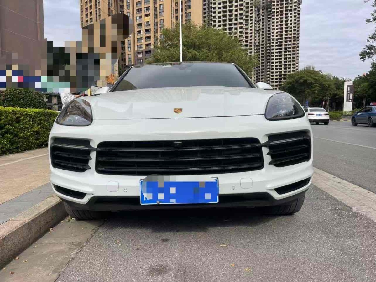 保時(shí)捷 Cayenne  2022款 Cayenne Coupé 3.0T 鉑金版圖片