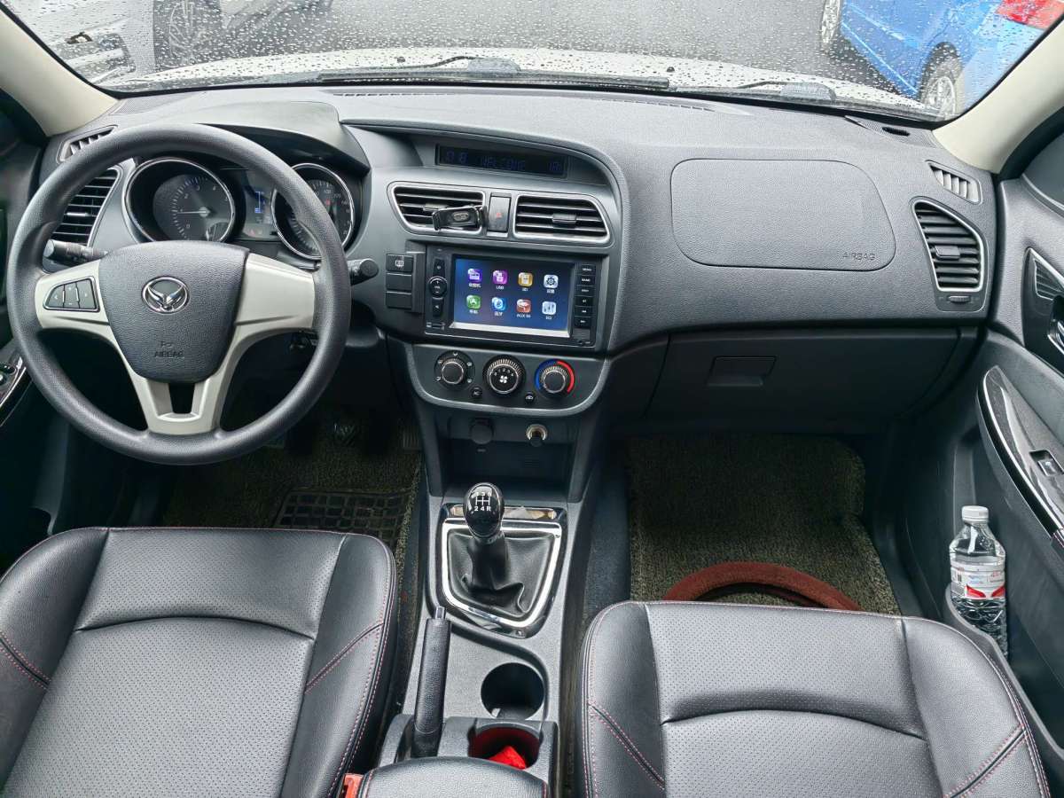 北汽幻速 S2  2014款 1.5L 手动舒适型 国IV图片