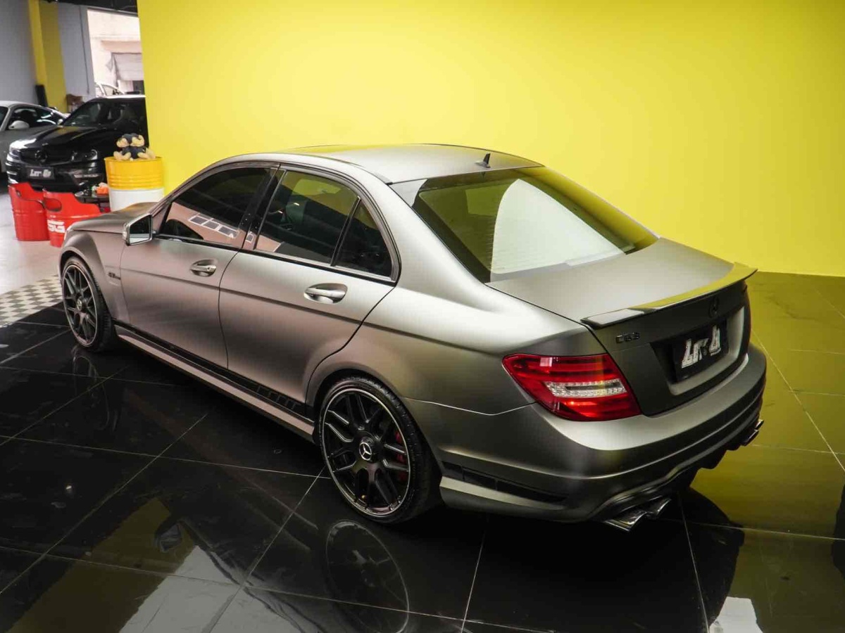 奔馳 奔馳C級AMG  2010款 AMG C 63 高性能版圖片