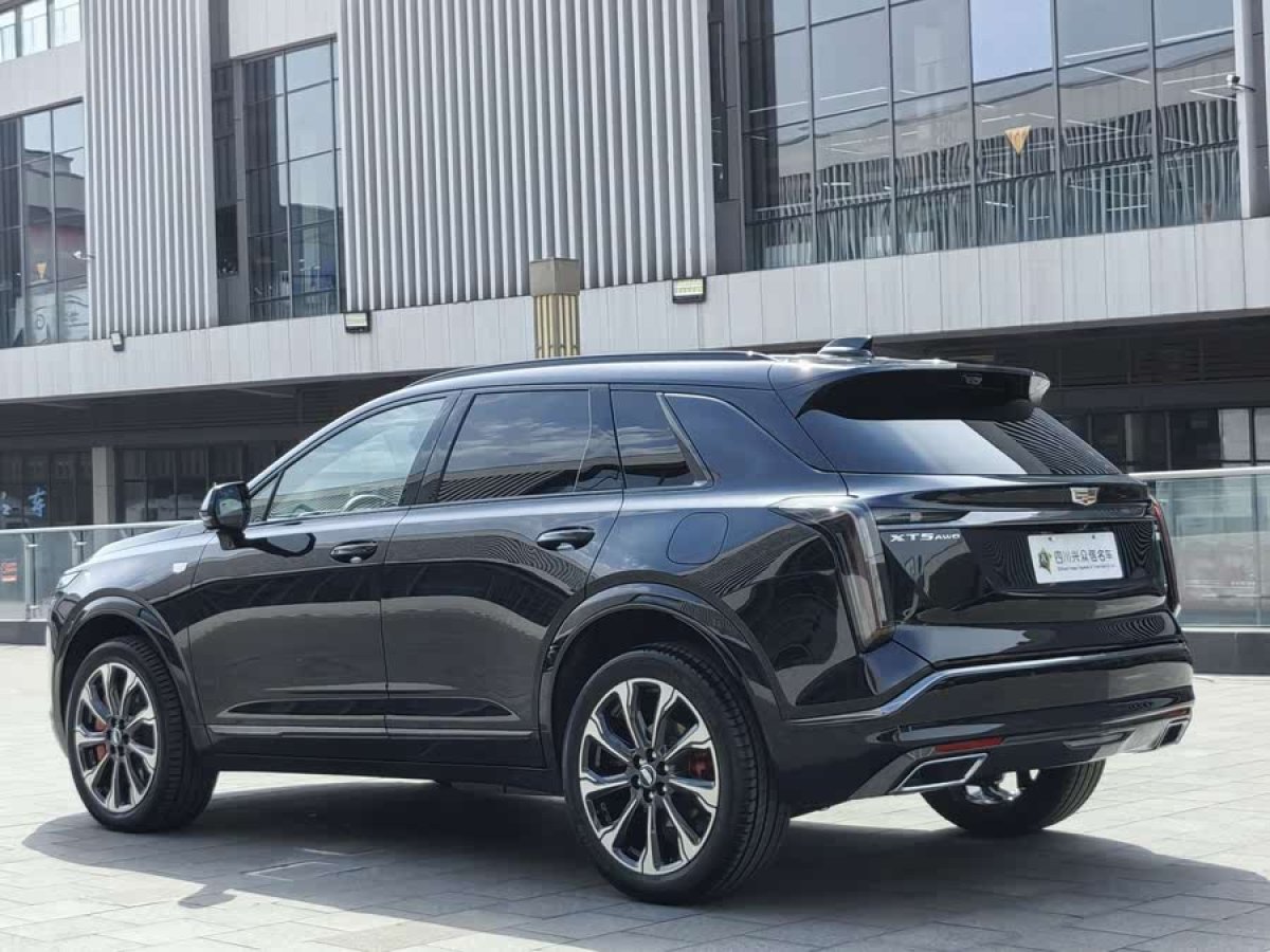 凱迪拉克 XT5  2025款 2.0T 鉑金型圖片