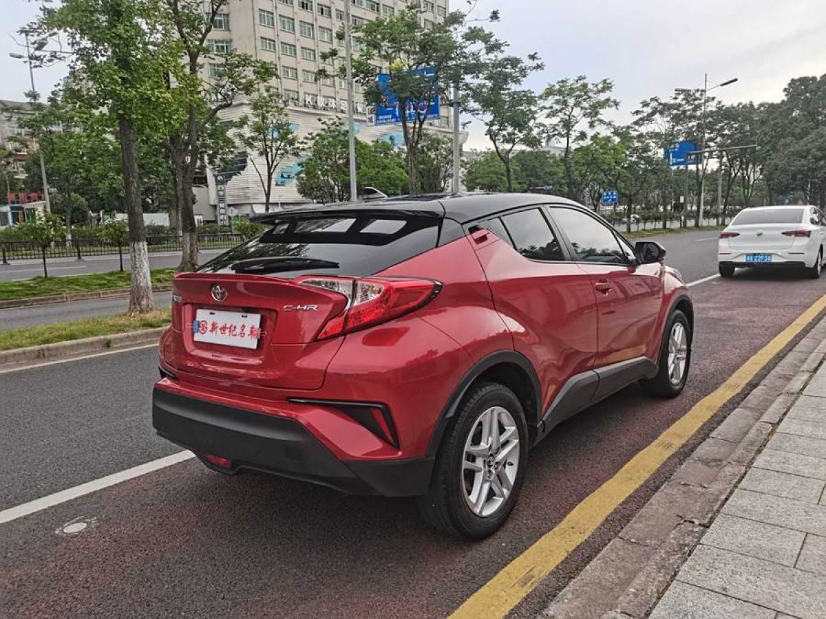 豐田 C-HR  2021款 2.0L 舒適版圖片