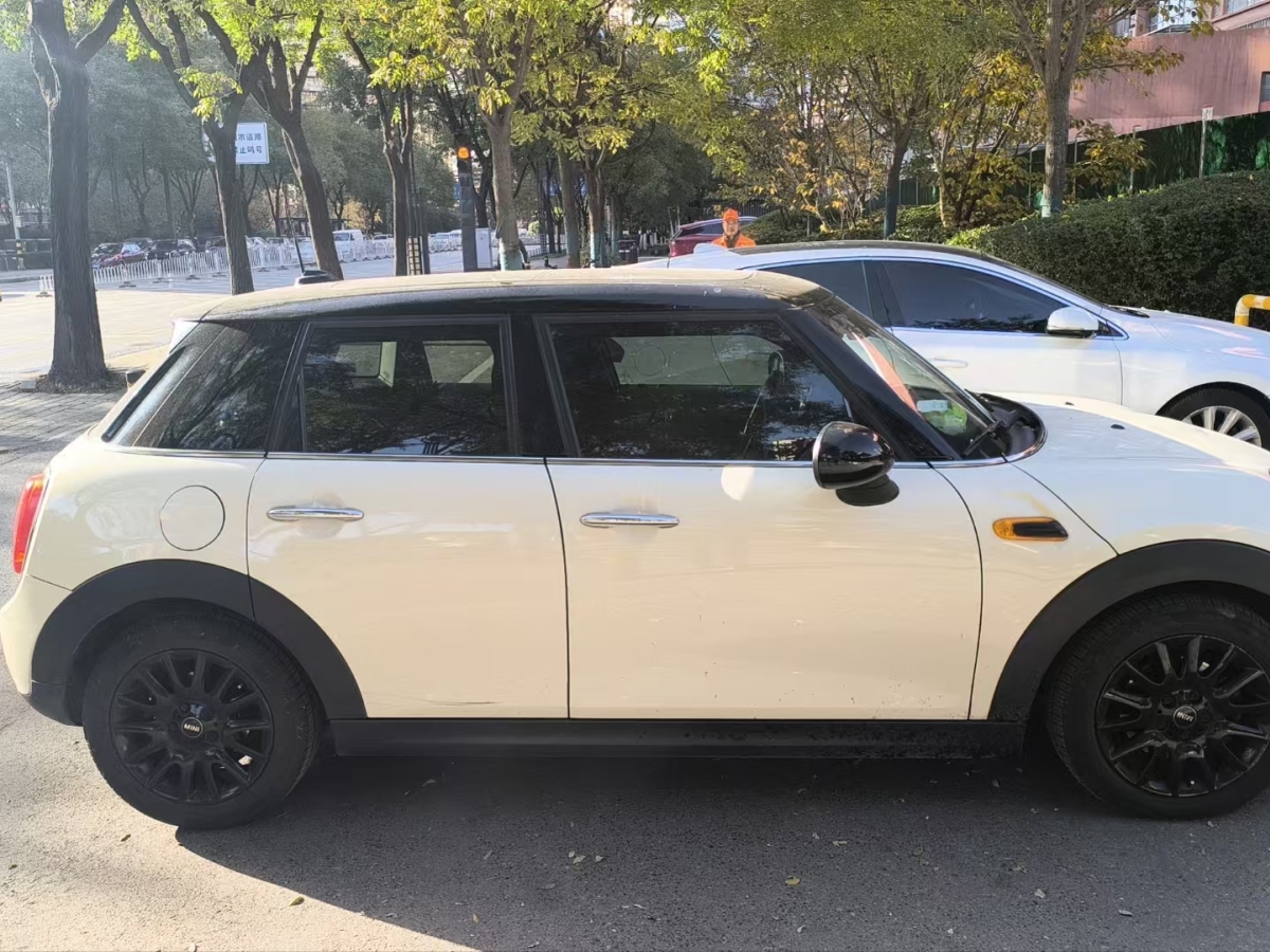 MINI MINI  2015款 1.5T COOPER Fun 五門版圖片