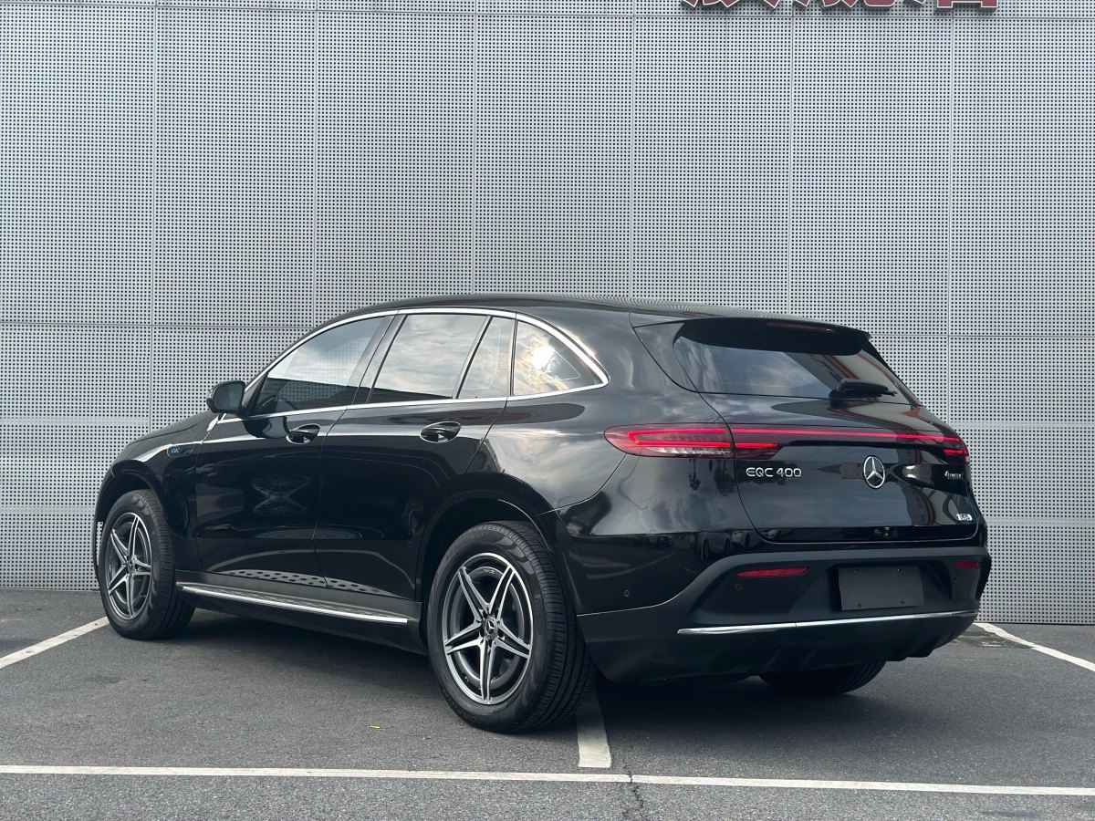 2021年4月奔馳 奔馳EQC  2021款 EQC 400 4MATIC