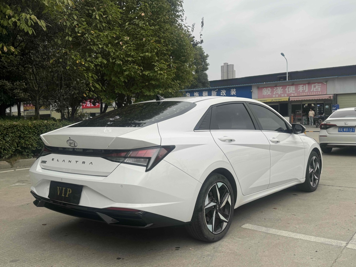 2021年2月現(xiàn)代 伊蘭特  2021款 1.5L GLX精英版