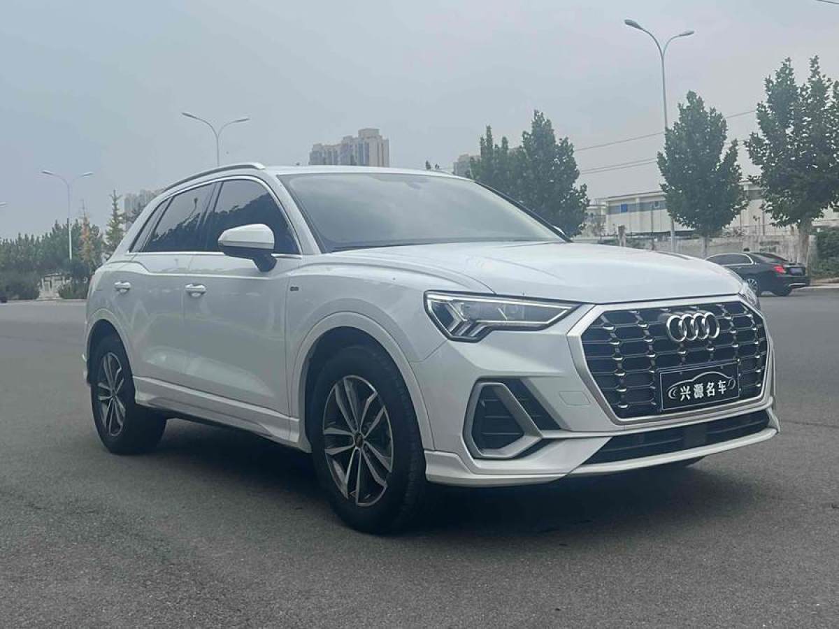 2021年8月奧迪 奧迪Q3  2020款 35 TFSI 時(shí)尚致雅型