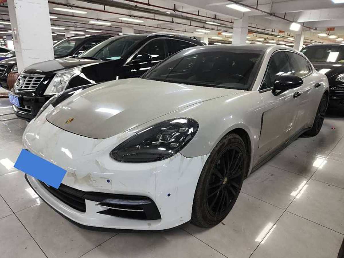 2019年8月保時(shí)捷 Panamera  2019款 Panamera 4 行政加長版 2.9T