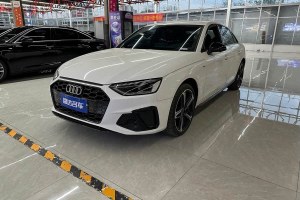 奧迪A4L 奧迪 40 TFSI 豪華動(dòng)感型
