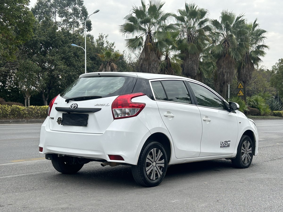 豐田 YARiS L 致炫  2014款 1.3L 手動(dòng)靈動(dòng)版圖片