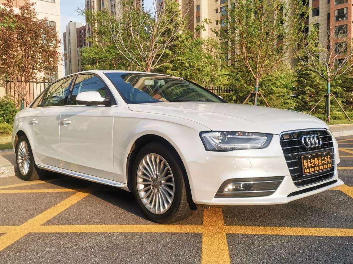 奥迪 奥迪A4L  2016款 35 TFSI 典藏版 自动标准型图片