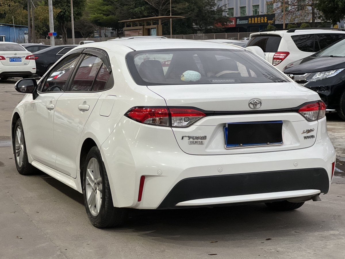 豐田 雷凌  2021款 TNGA 1.5L CVT領(lǐng)先版圖片