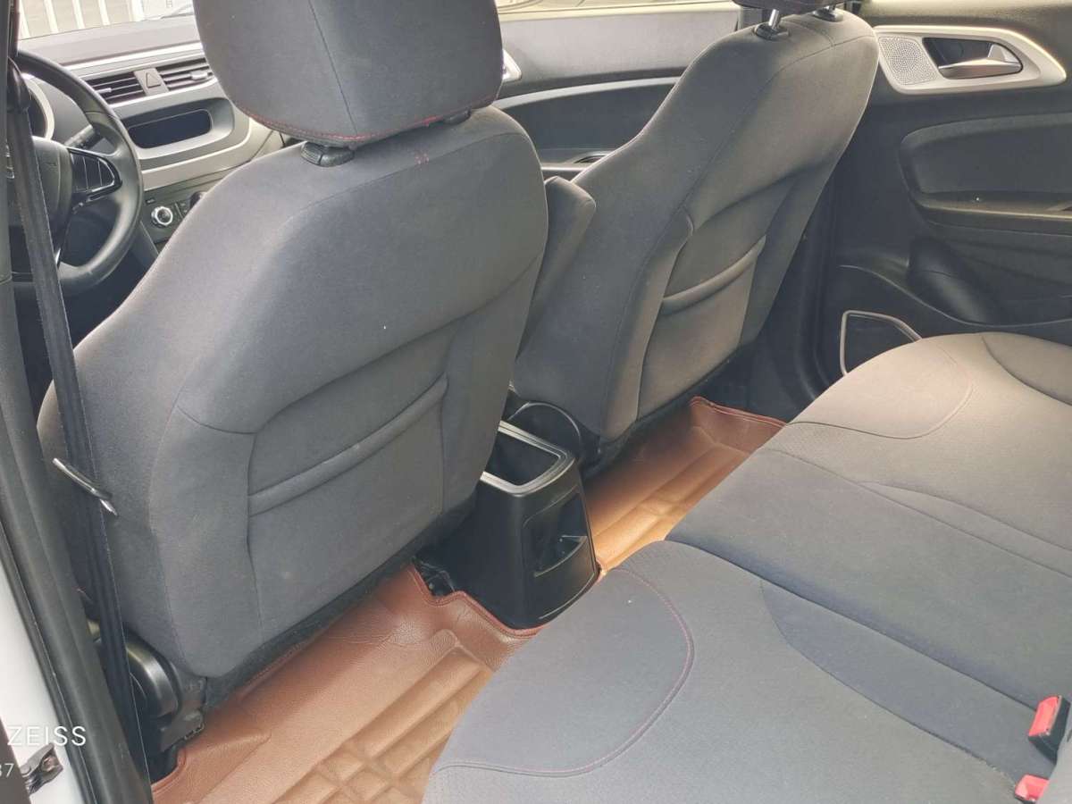 中華 V3  2015款 1.5L 手動(dòng)基本型圖片
