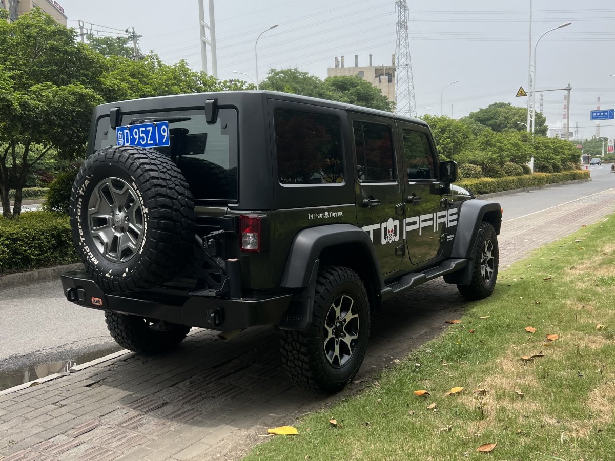 Jeep 牧馬人  2015款 3.6L Rubicon 四門舒享版圖片