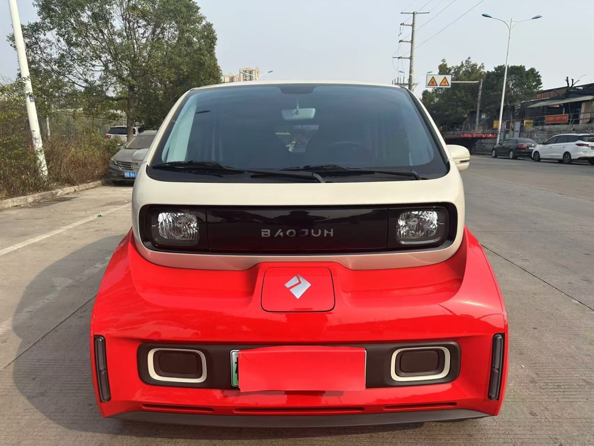 寶駿 寶駿KiWi EV  2021款 設計師 三元鋰圖片