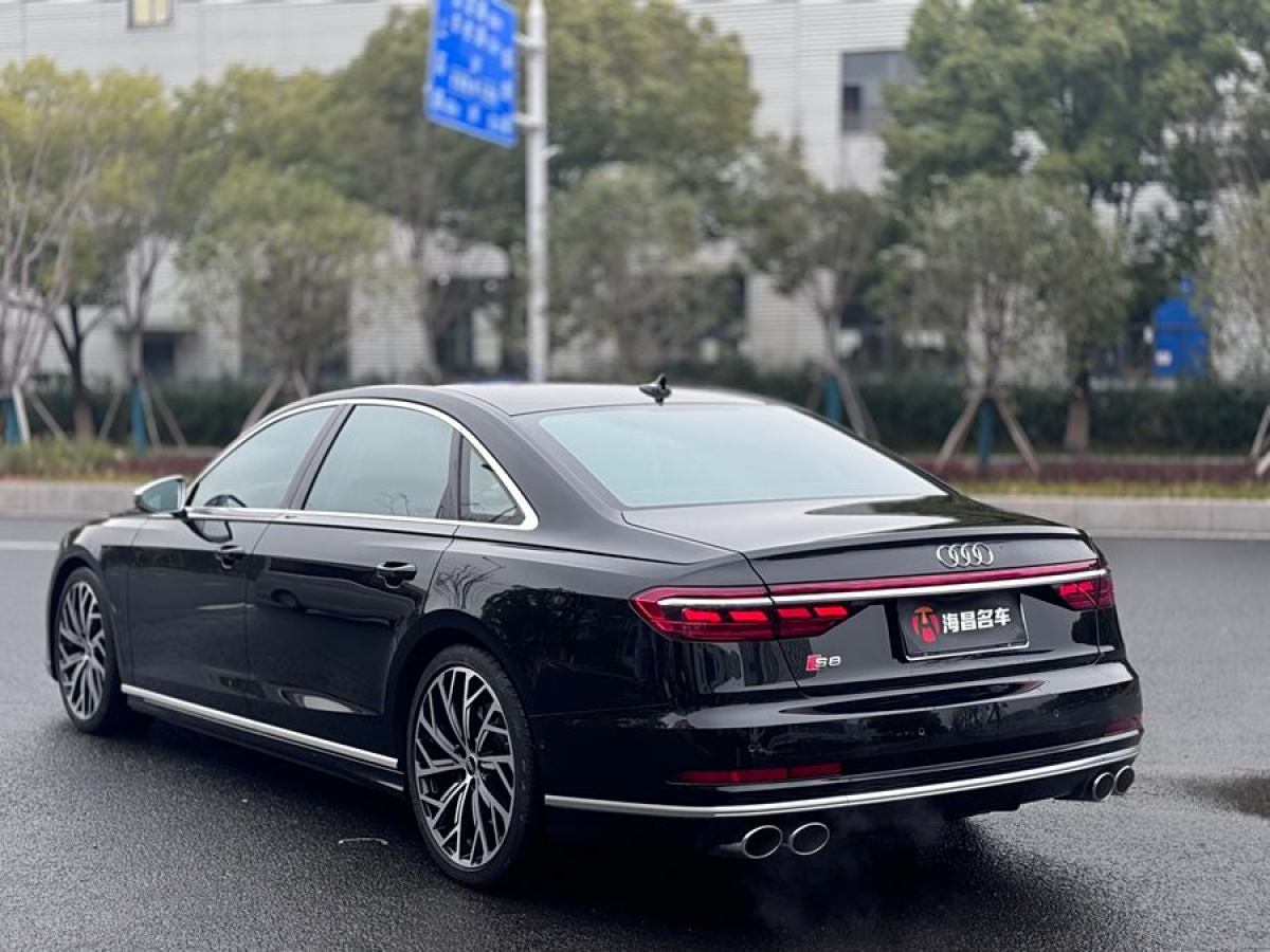 奧迪 奧迪S8  2022款 S8L 4.0TFSI quattro 典藏版圖片