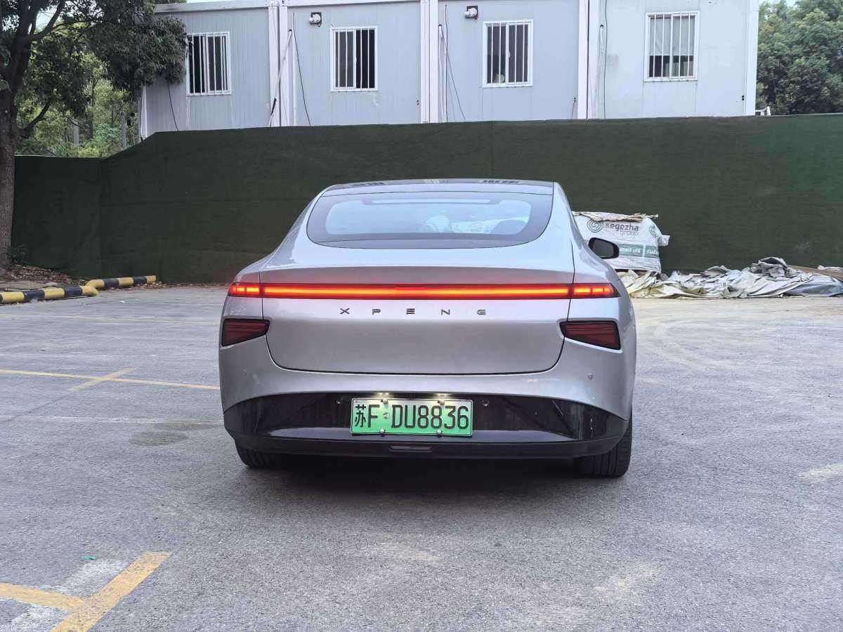 小鵬 P7  2022款 670N+圖片