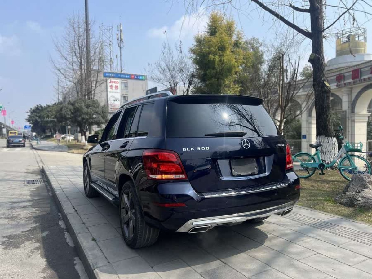 奔馳 奔馳GLK級  2013款 改款 GLK 300 4MATIC 時尚型圖片