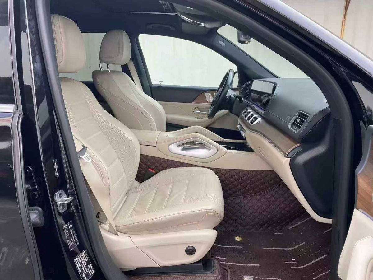 2022年4月奔馳 奔馳GLS  2022款 GLS 400 4MATIC